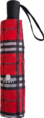 Parfi lance sa collection de parapluie moyen nommée Kapria - couleur Tartanrouge
